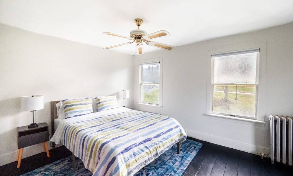 Photo of Bedroom in Hillsdale