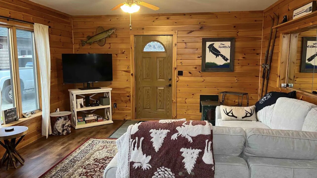 Photo of Livingroom in Tupper Lake
