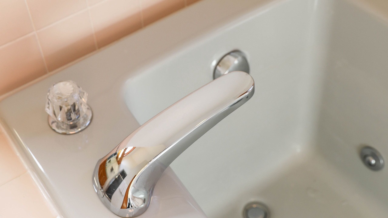 Photo of Bathroom in Lyndhurst