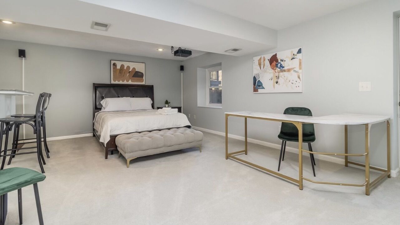 Photo of Bedroom in East Price Hill