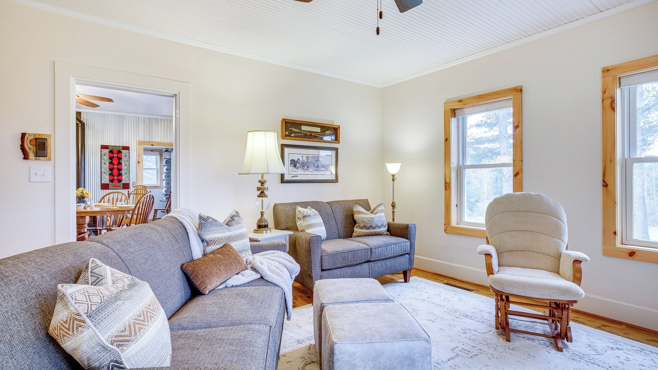 Photo of Livingroom in Hixton