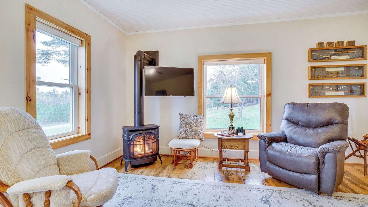 Photo of Livingroom in Hixton