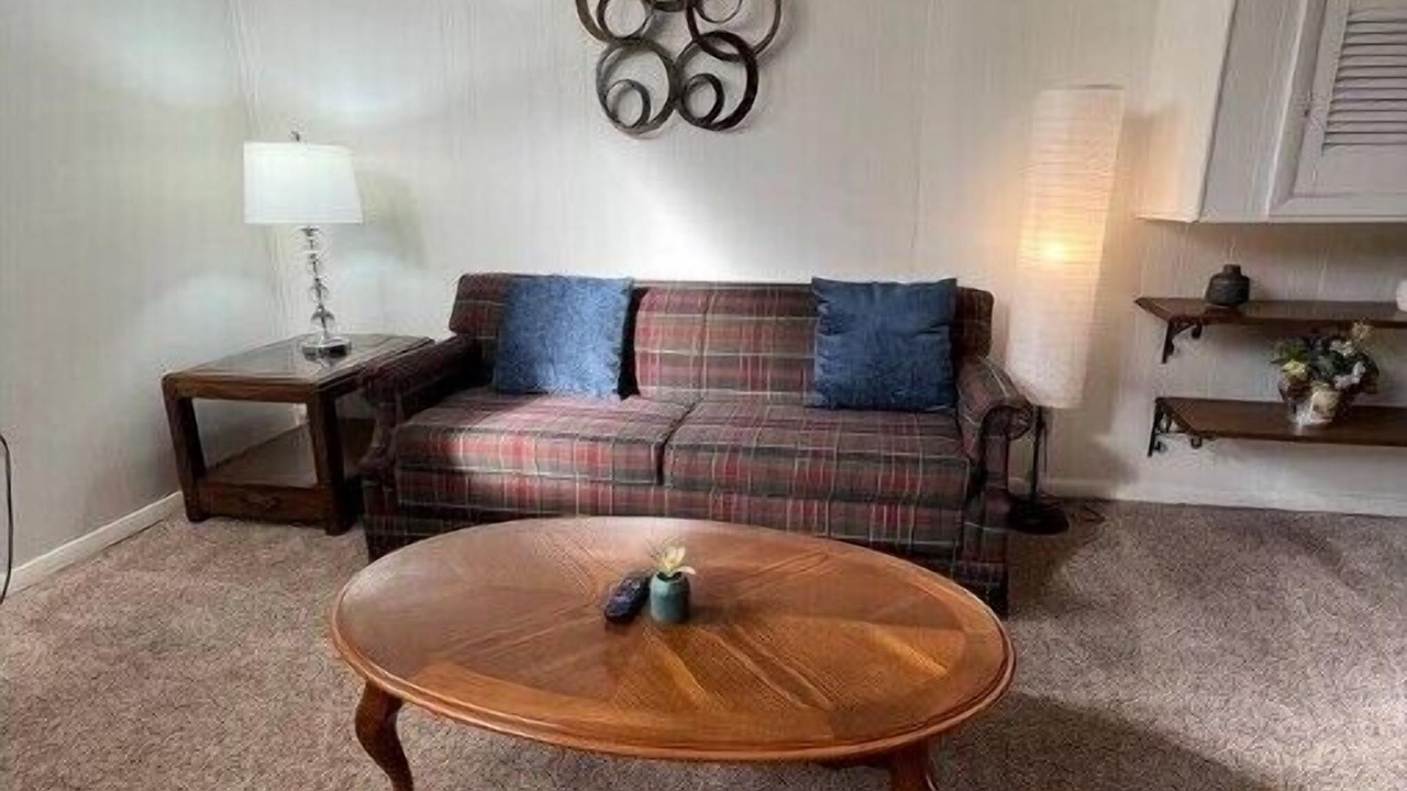 Photo of Livingroom in Weirton