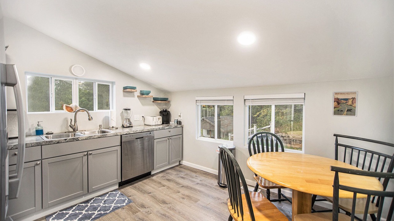 Photo of Kitchen in Alaska