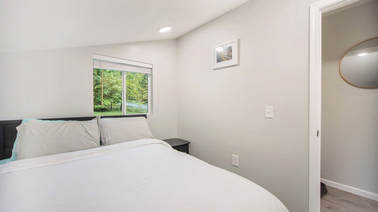 Photo of Bedroom in Alaska