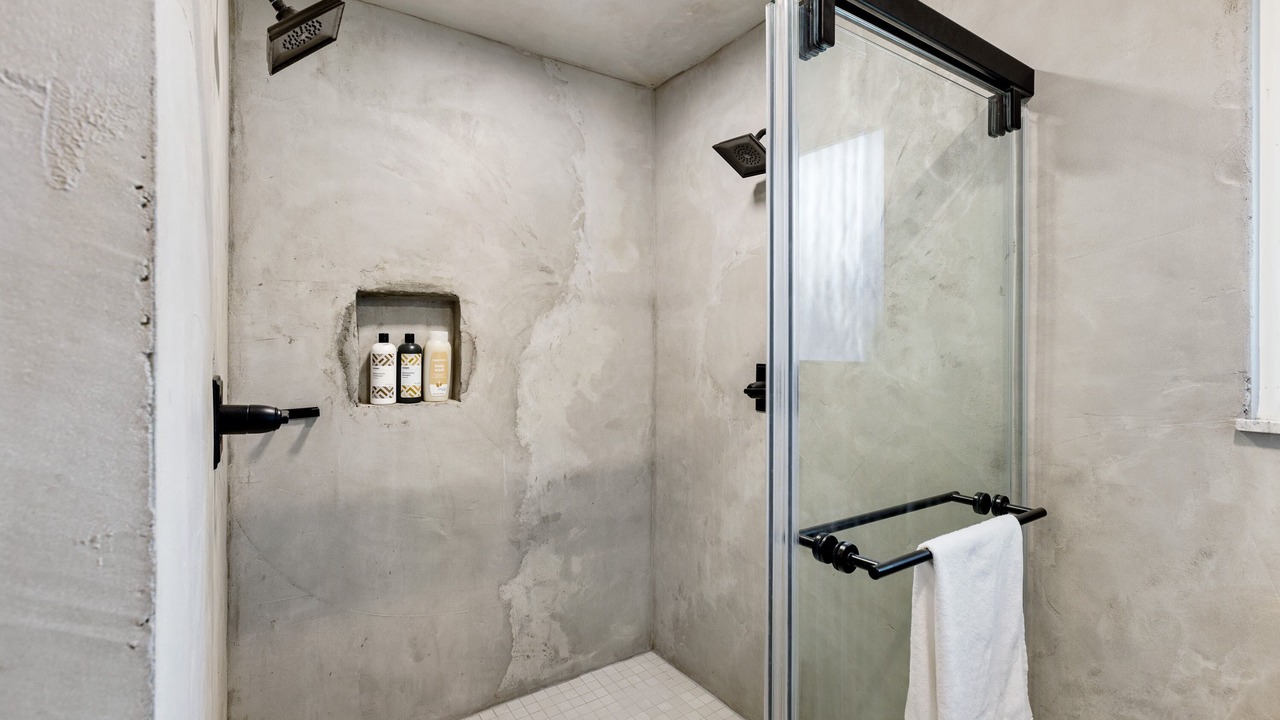 Photo of Bathroom in Drayton Plains