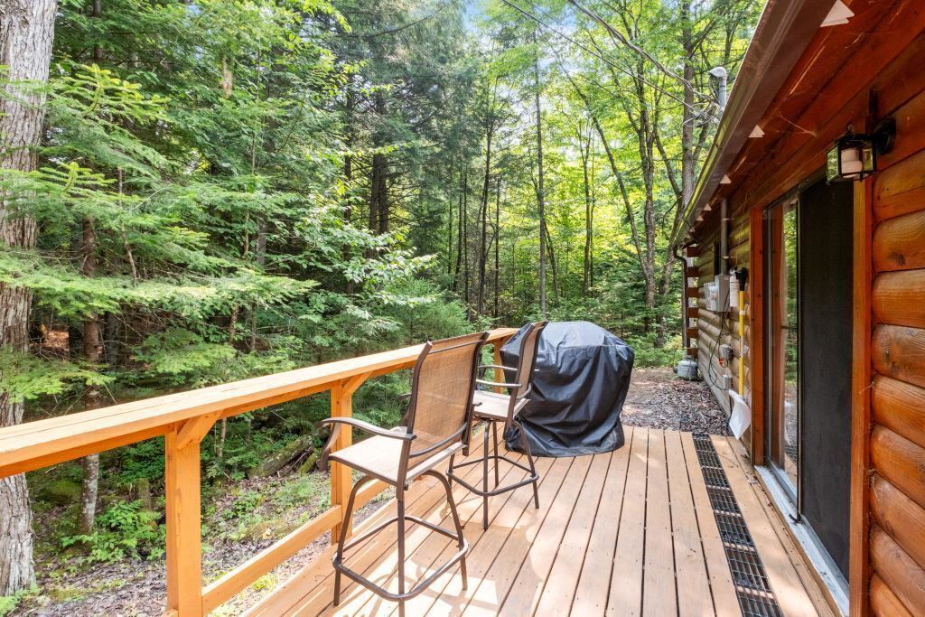 Photo of Patio Balcony in Woodsville