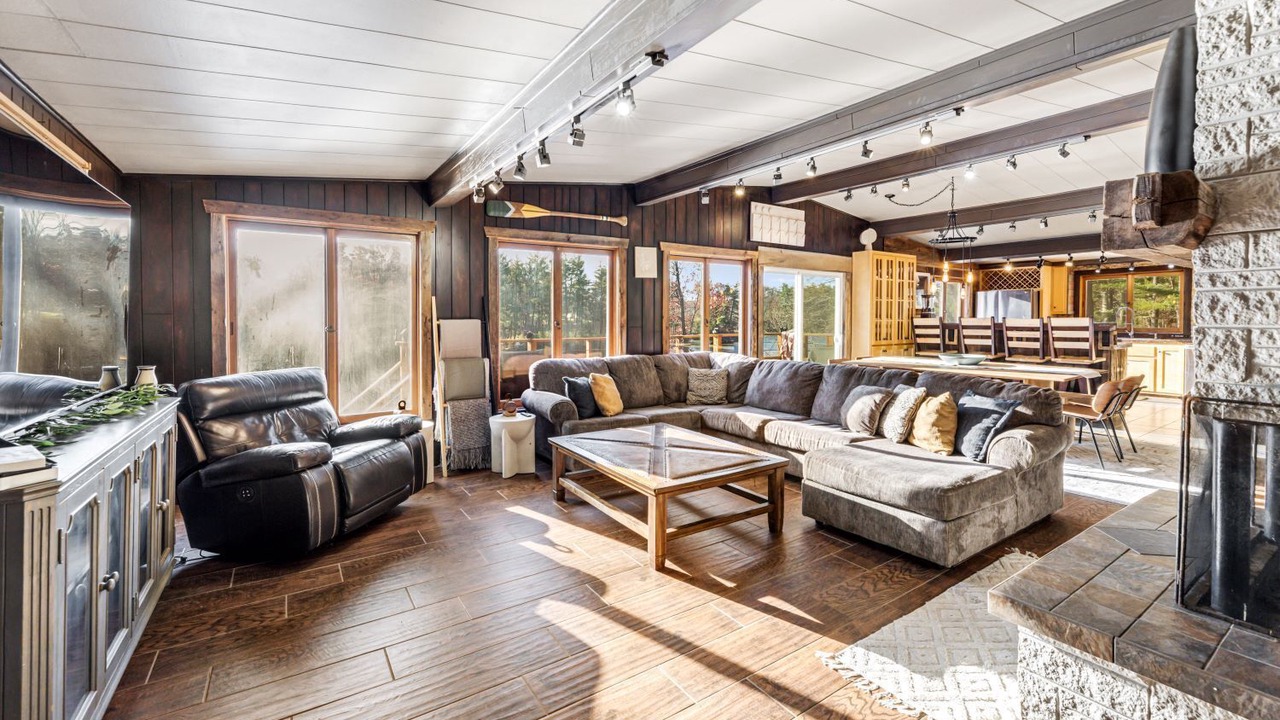 Photo of Livingroom in Black River Falls