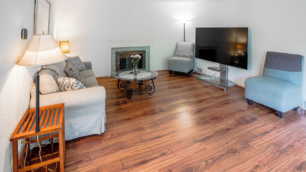Photo of Livingroom in Highland