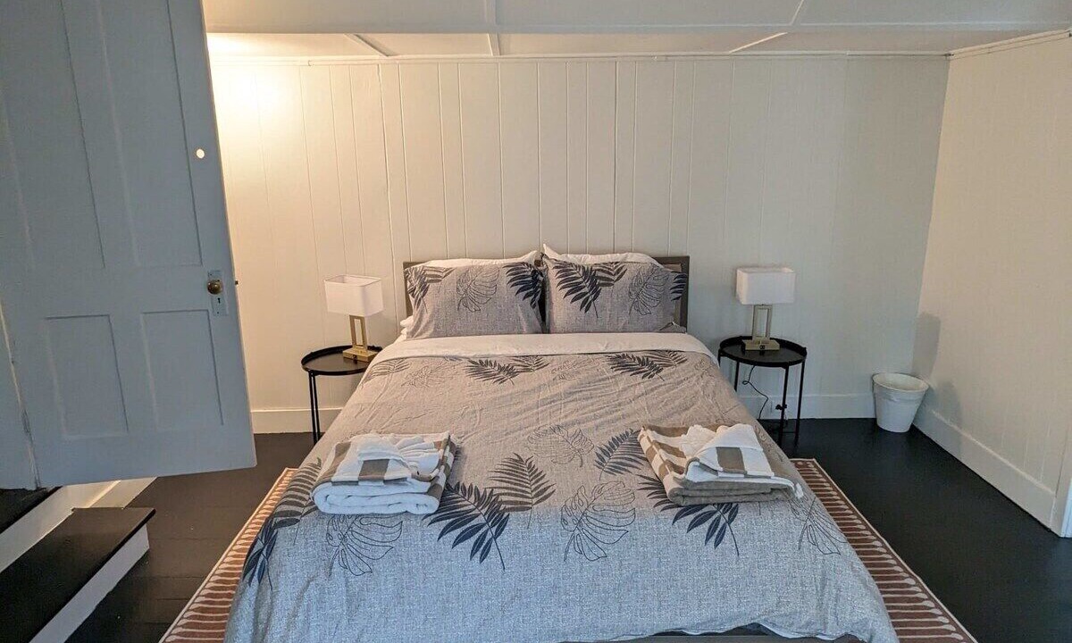 Photo of Bedroom in Hillsdale