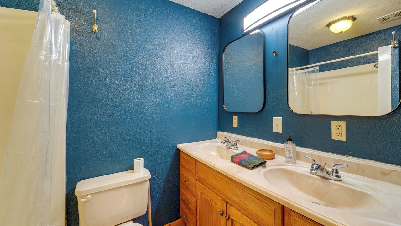 Photo of Bathroom in Oswegatchie