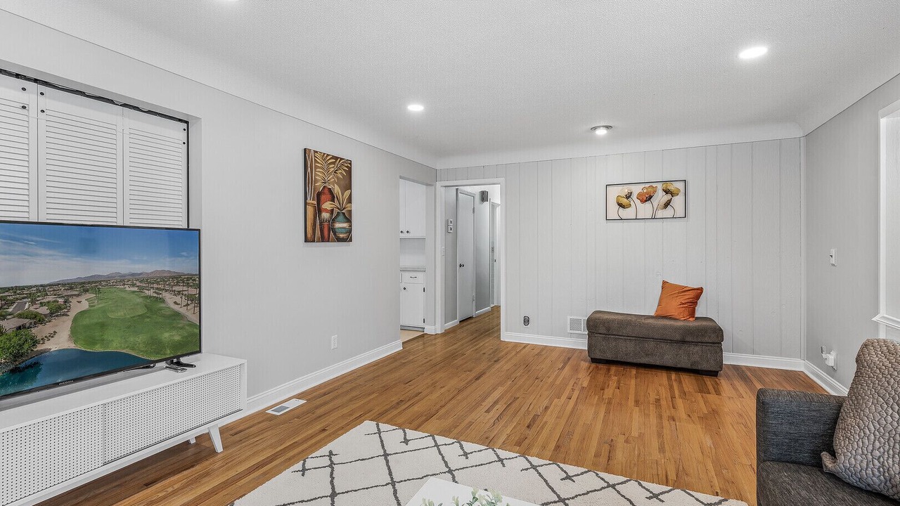 Photo of Livingroom in Vadnais Heights