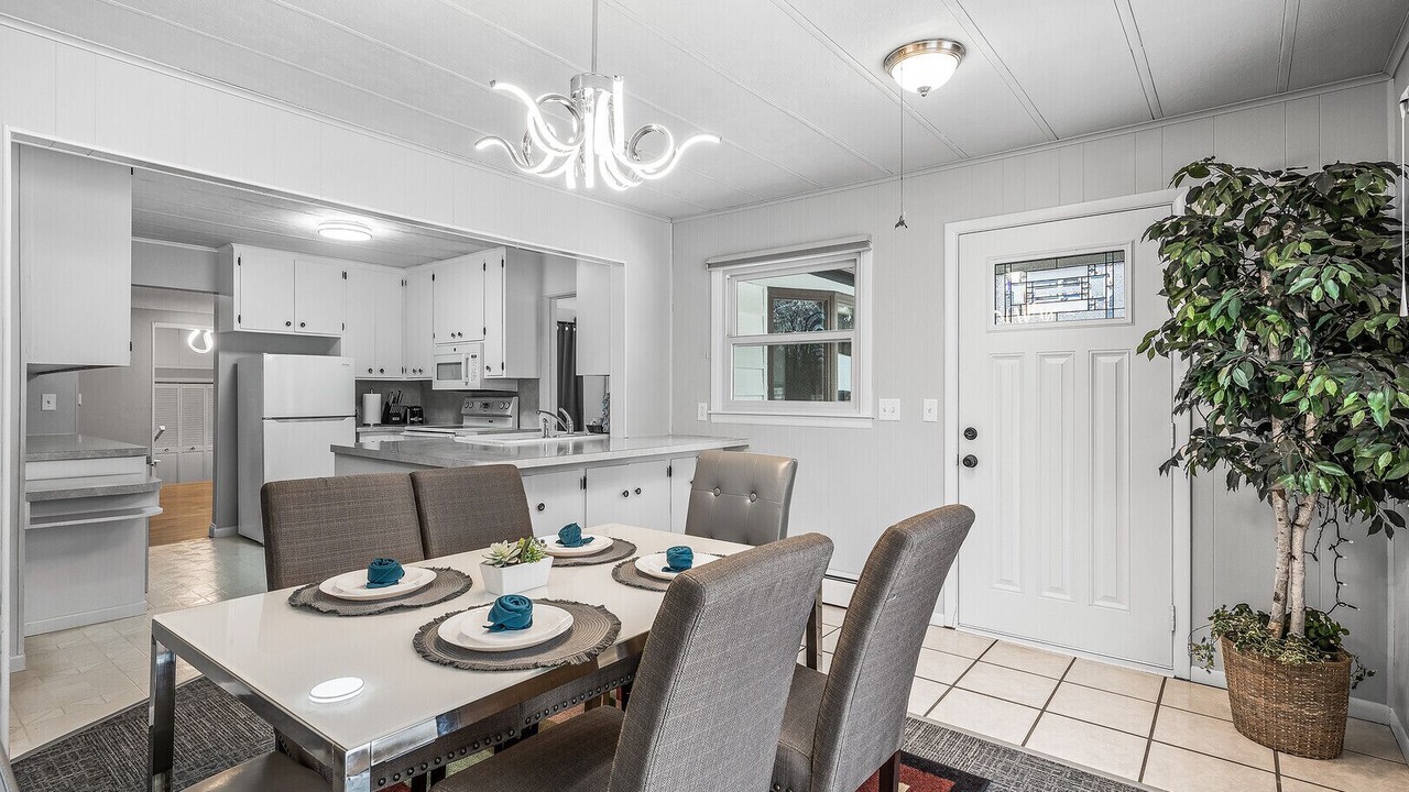 Photo of Livingroom in Vadnais Heights