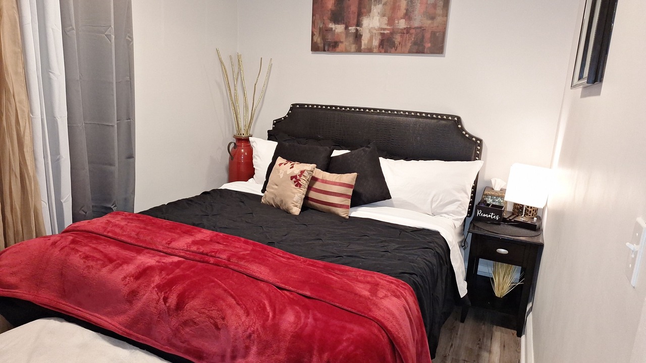 Photo of Bedroom in Midway