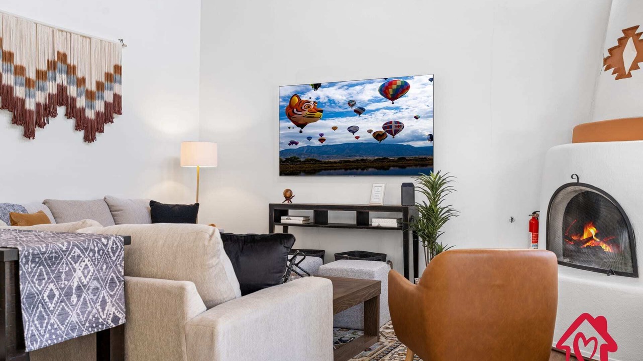 Photo of Livingroom in Northeast Heights