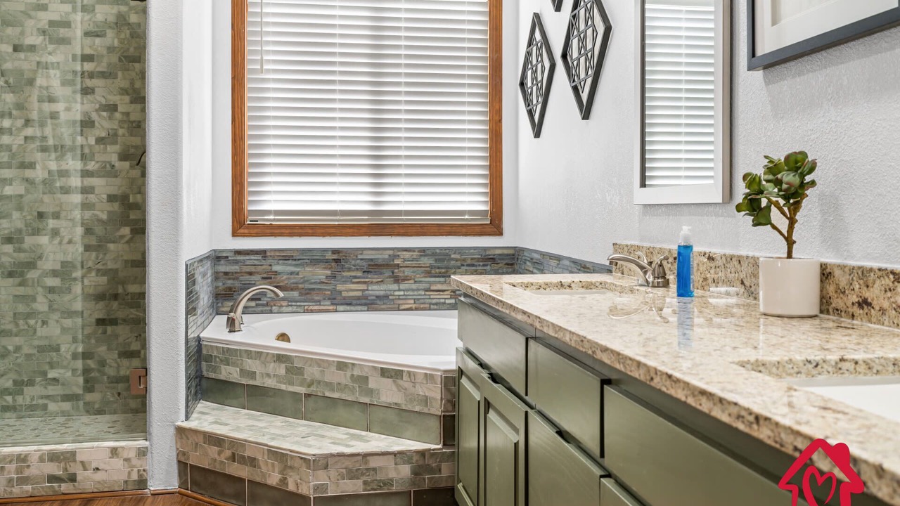 Photo of Bathroom in Northeast Heights