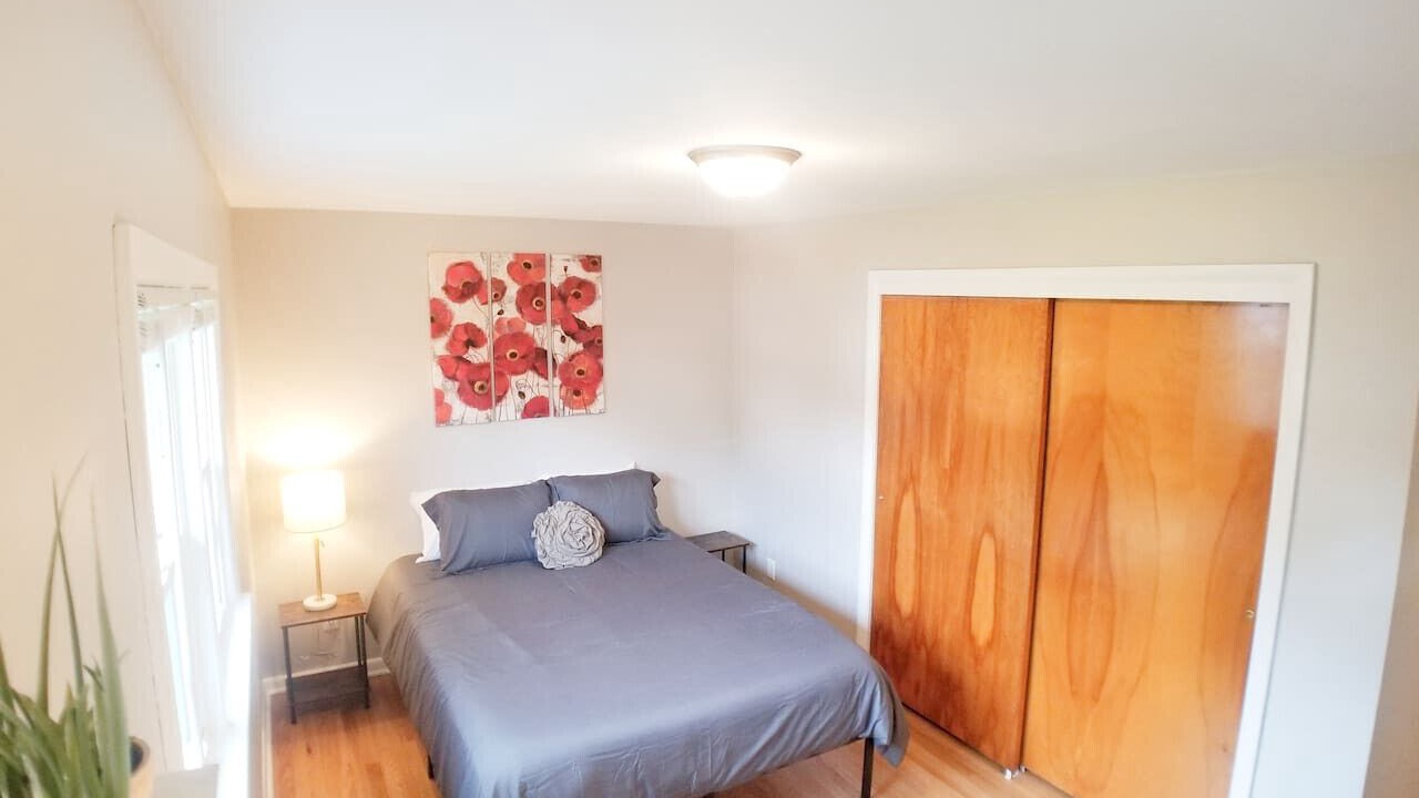 Photo of Bedroom in Mosinee