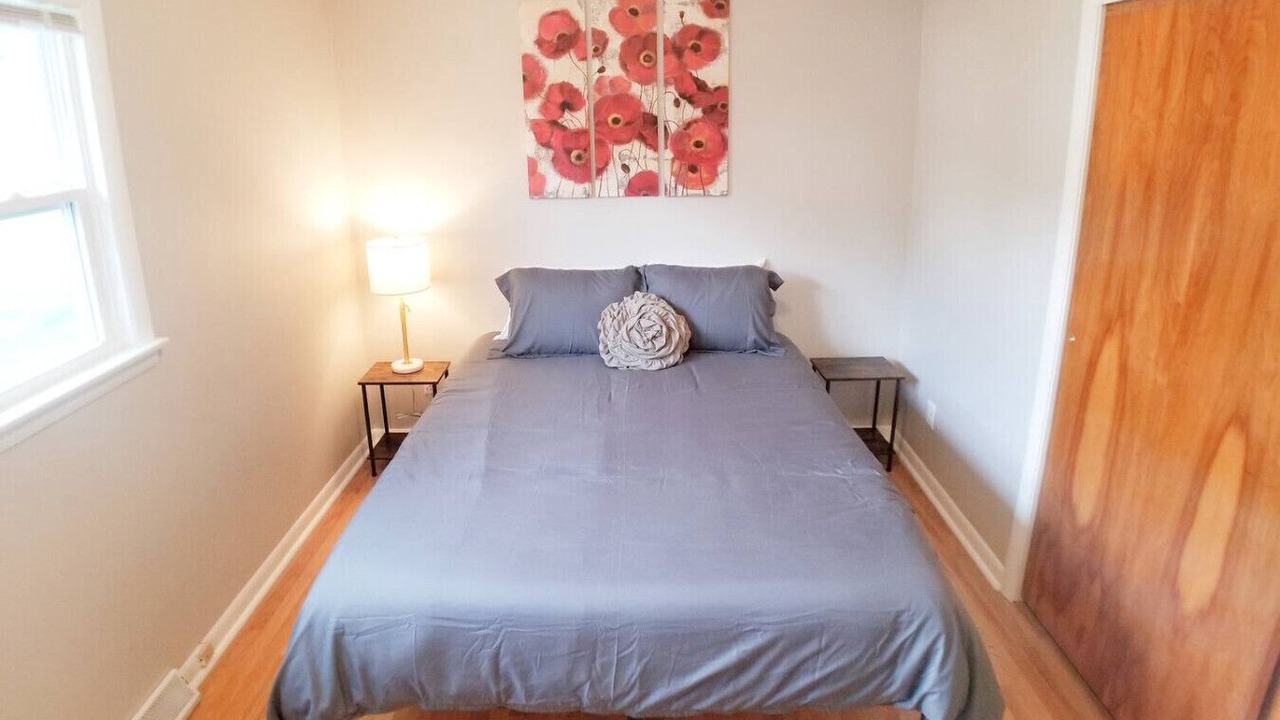 Photo of Bedroom in Mosinee