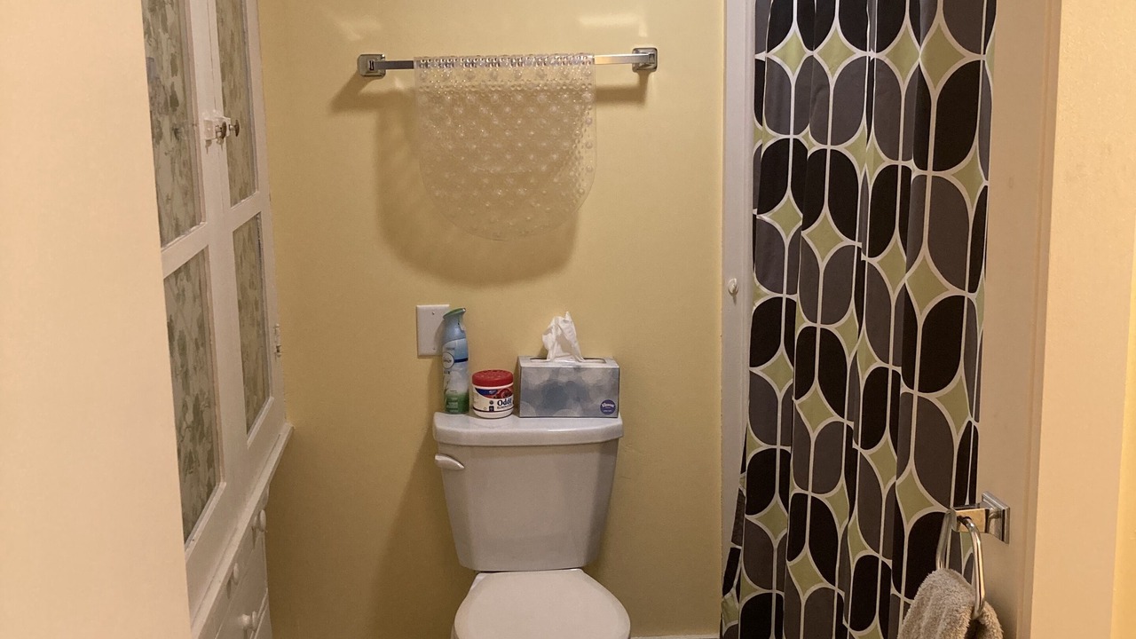Photo of Bathroom in Lyndon