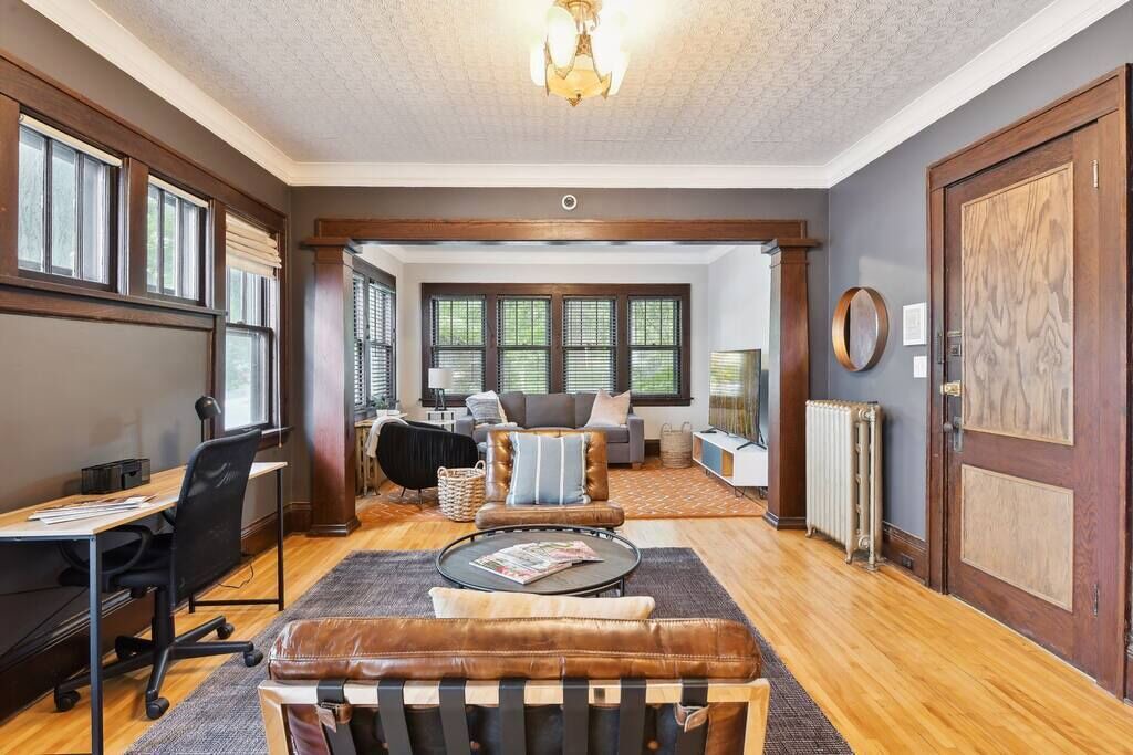 Photo of Bedroom in Linden Hills