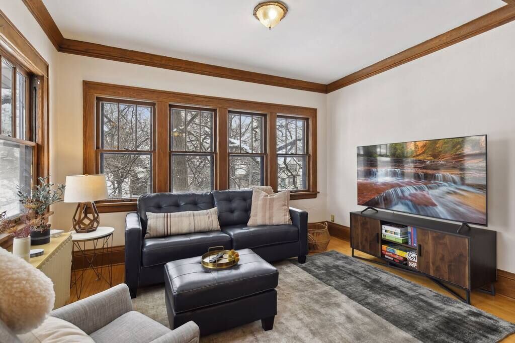Photo of Bedroom in Linden Hills