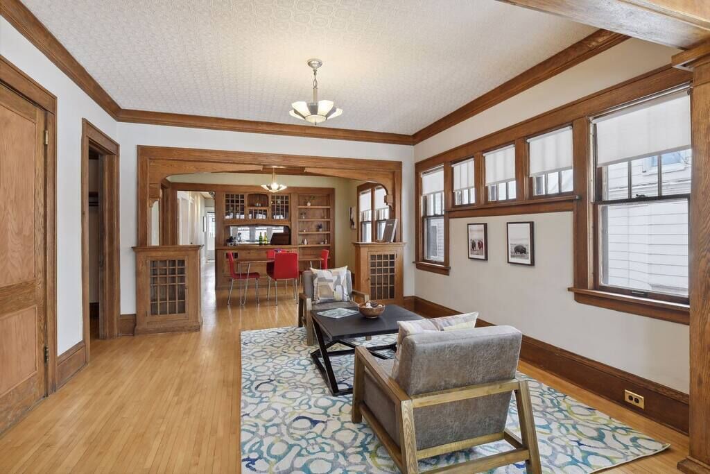 Photo of Bedroom in Linden Hills
