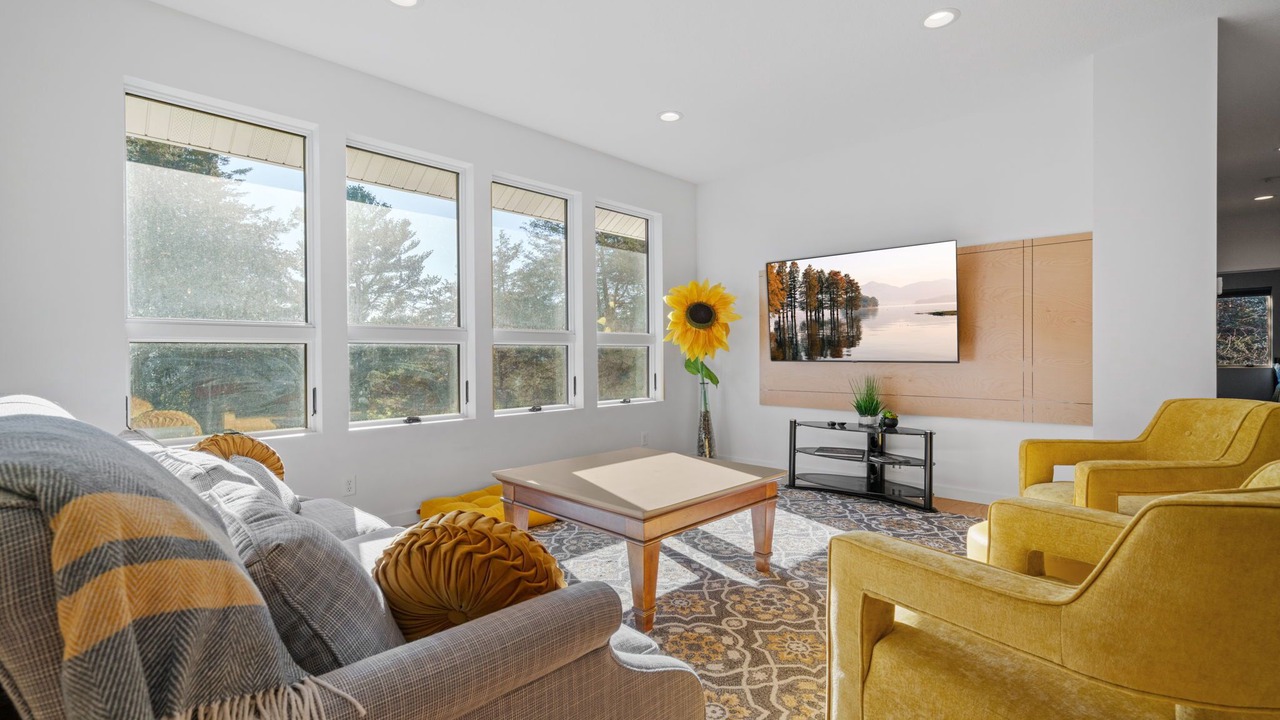 Photo of Livingroom in Lakeland