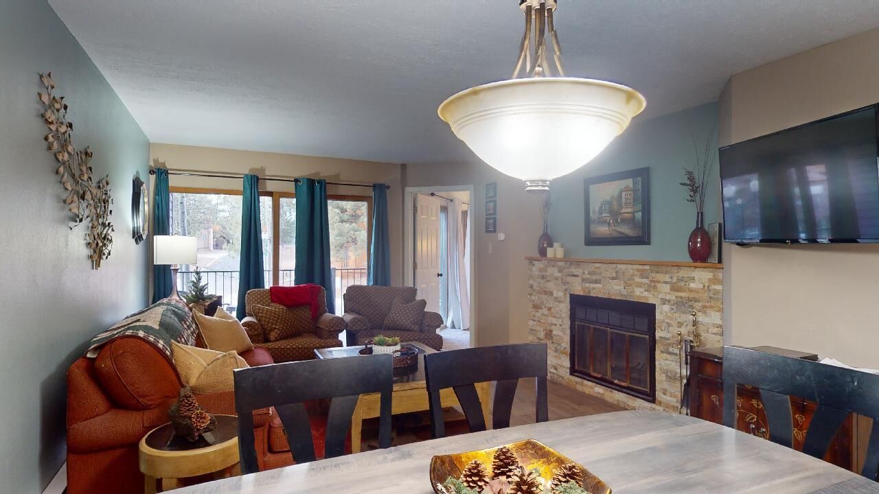Photo of Livingroom in Angel Fire