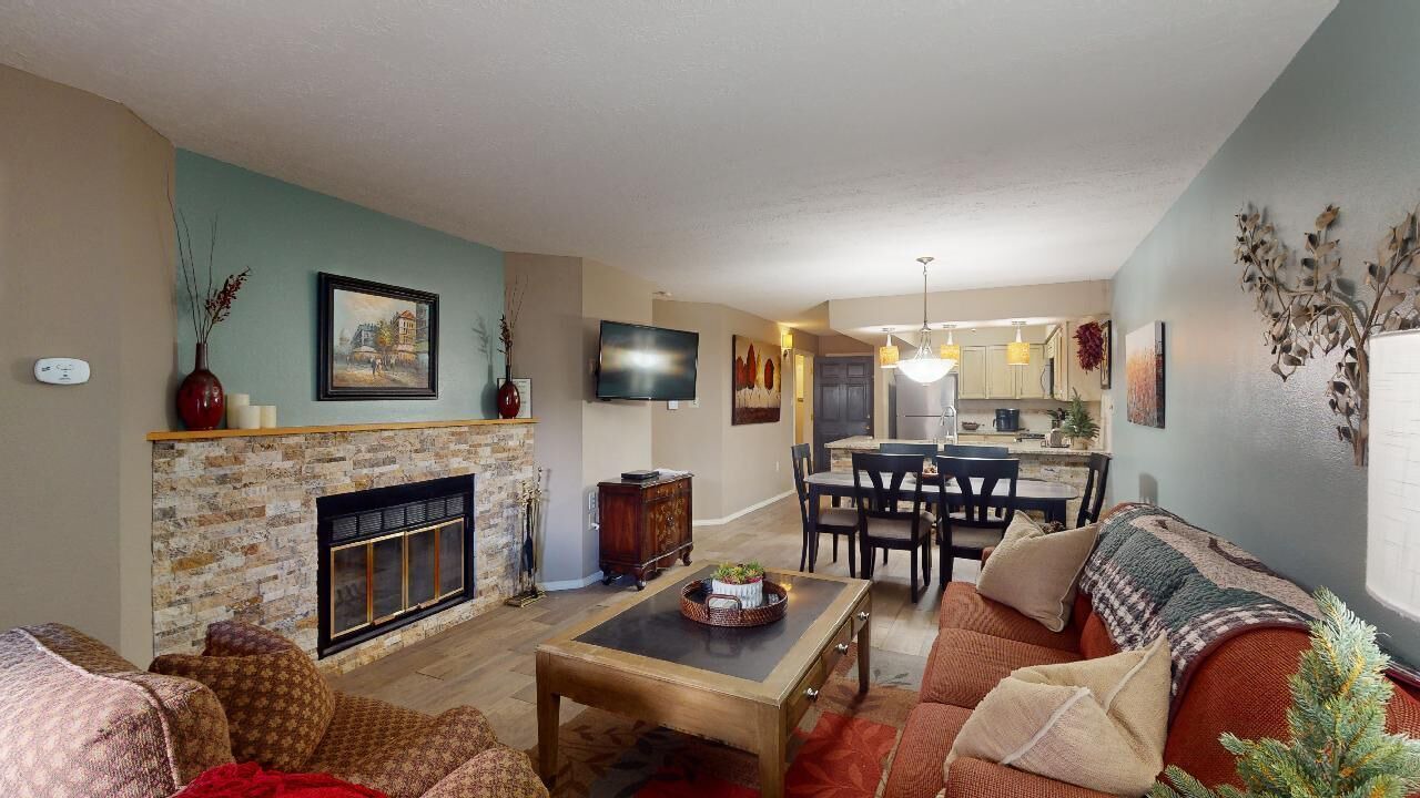 Photo of Livingroom in Angel Fire
