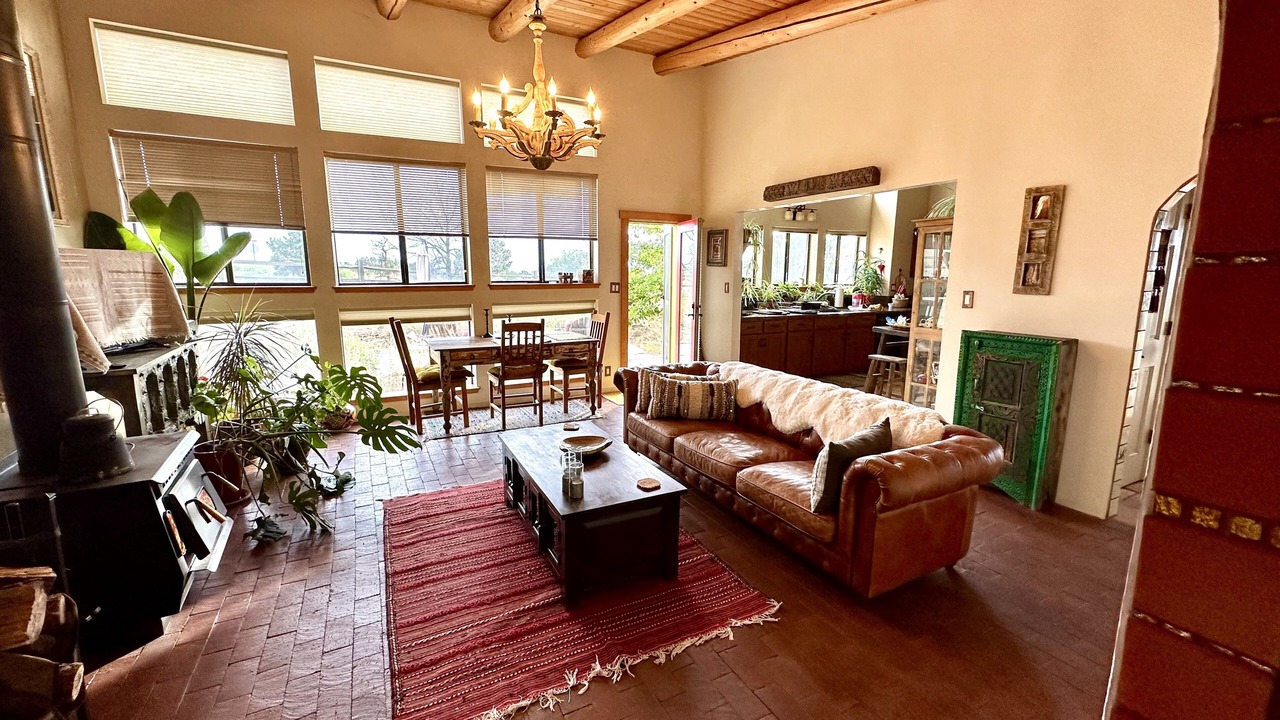 Photo of Livingroom in Eldorado at Santa Fe