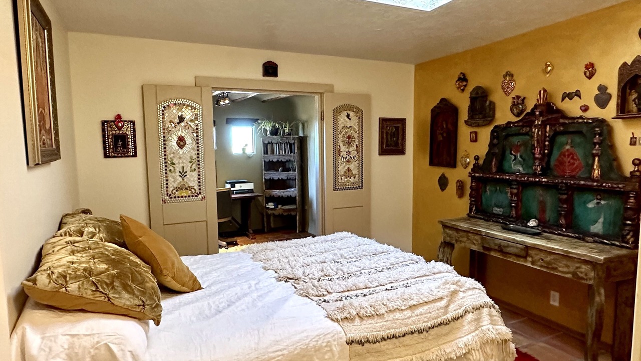 Photo of Bedroom in Eldorado at Santa Fe