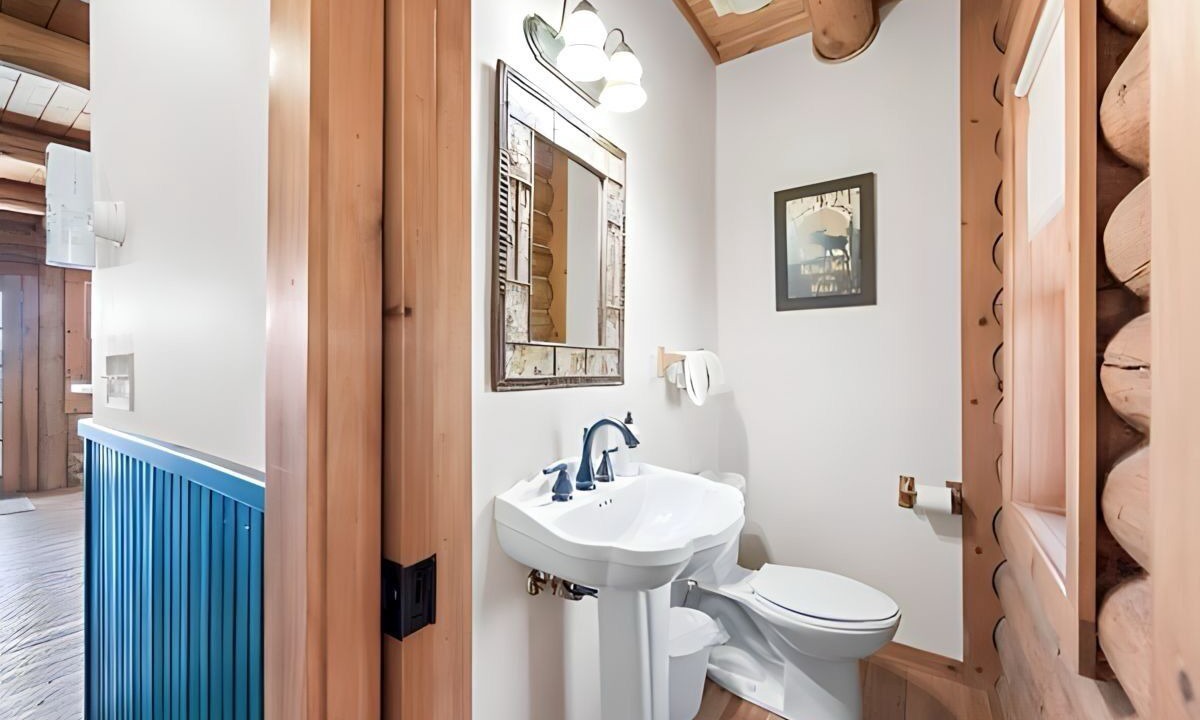 Photo of Bathroom in Saranac Lake