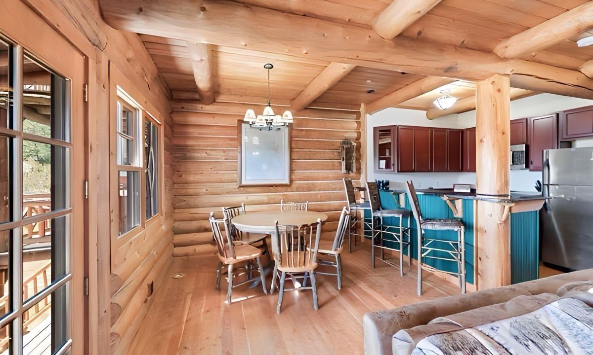 Photo of Livingroom in Saranac Lake