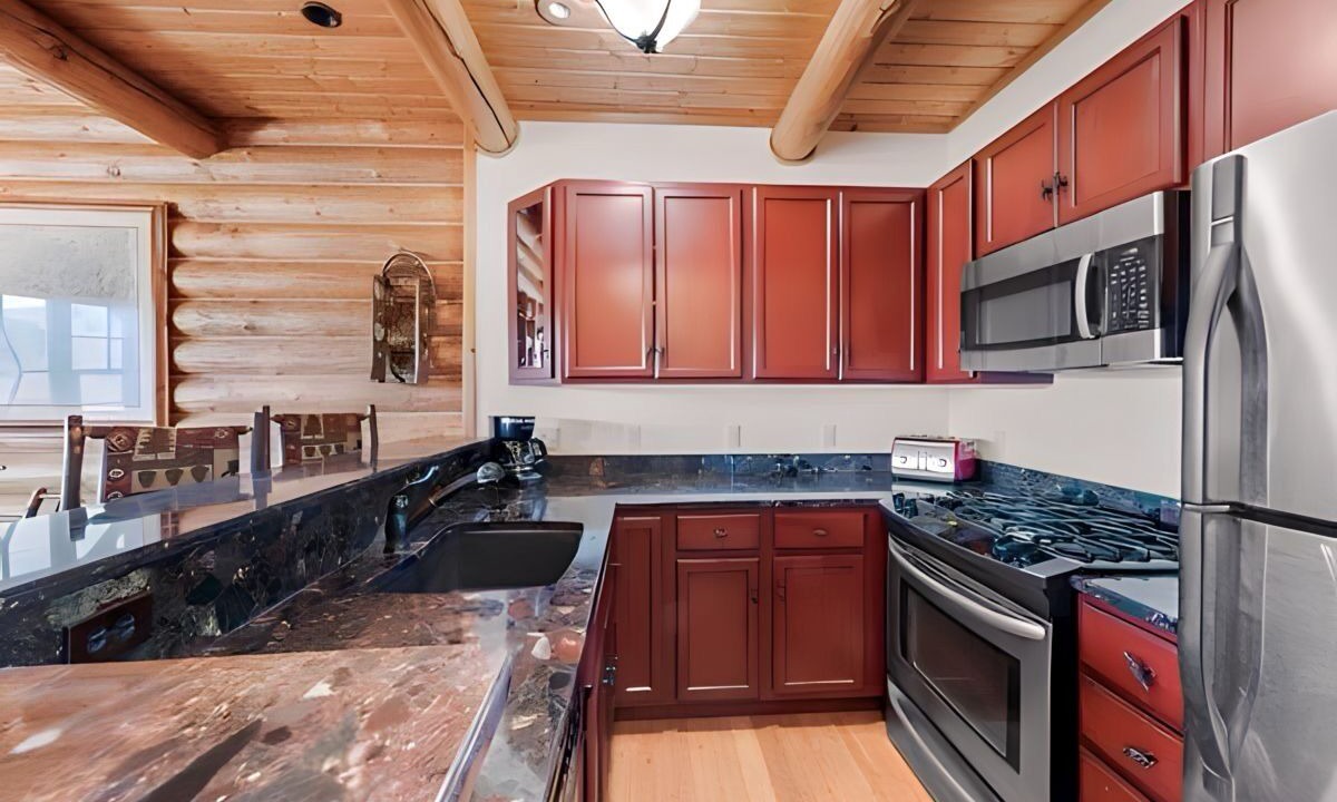 Photo of Kitchen in Saranac Lake