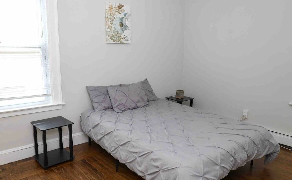 Photo of Bedroom in West New Haven