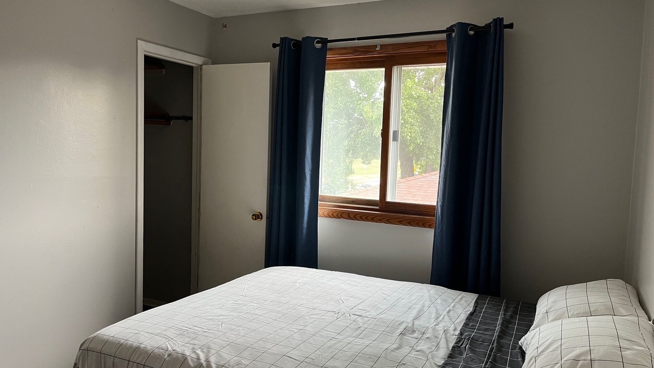 Photo of Bedroom in Wenonah