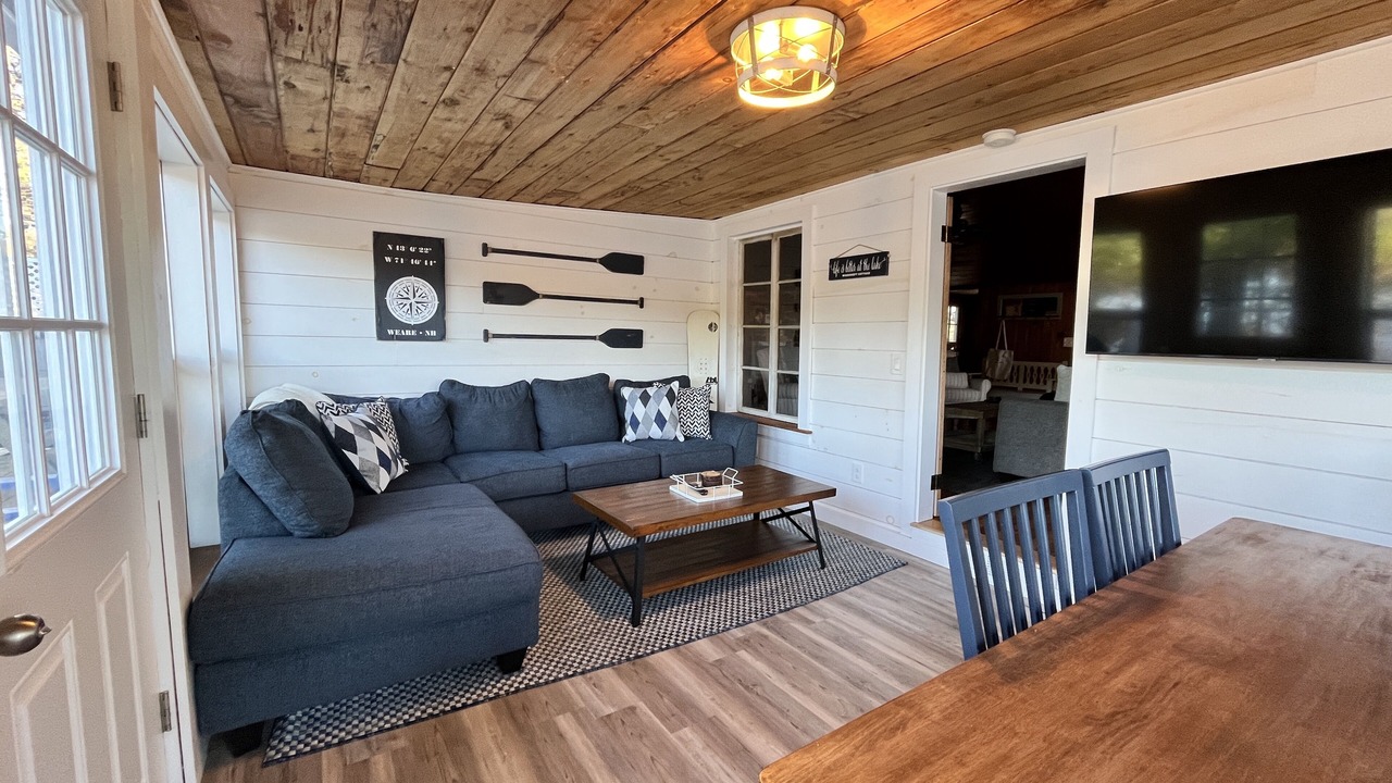 Photo of Livingroom in Weare