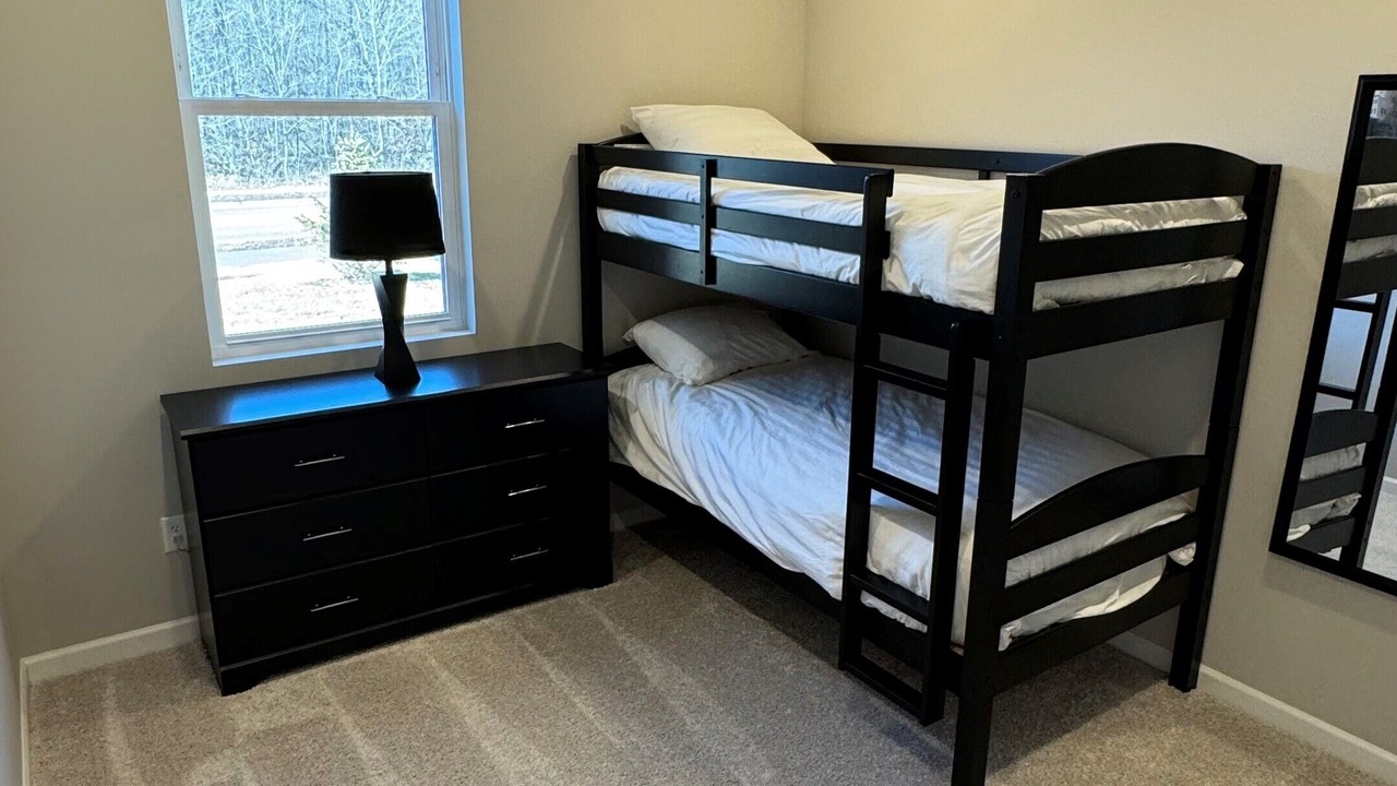 Photo of Bedroom in Blaine
