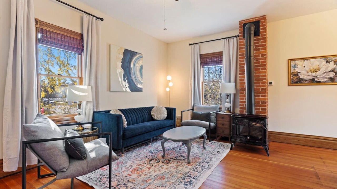 Photo of Livingroom in Hastings