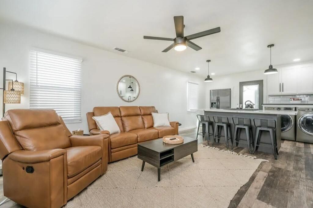 Photo of Livingroom in Dumas