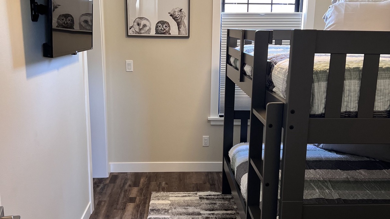 Photo of Bedroom in Clear Lake