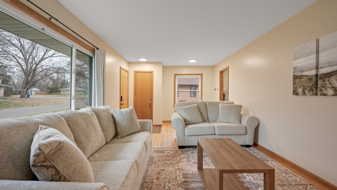 Photo of Livingroom in Crystal