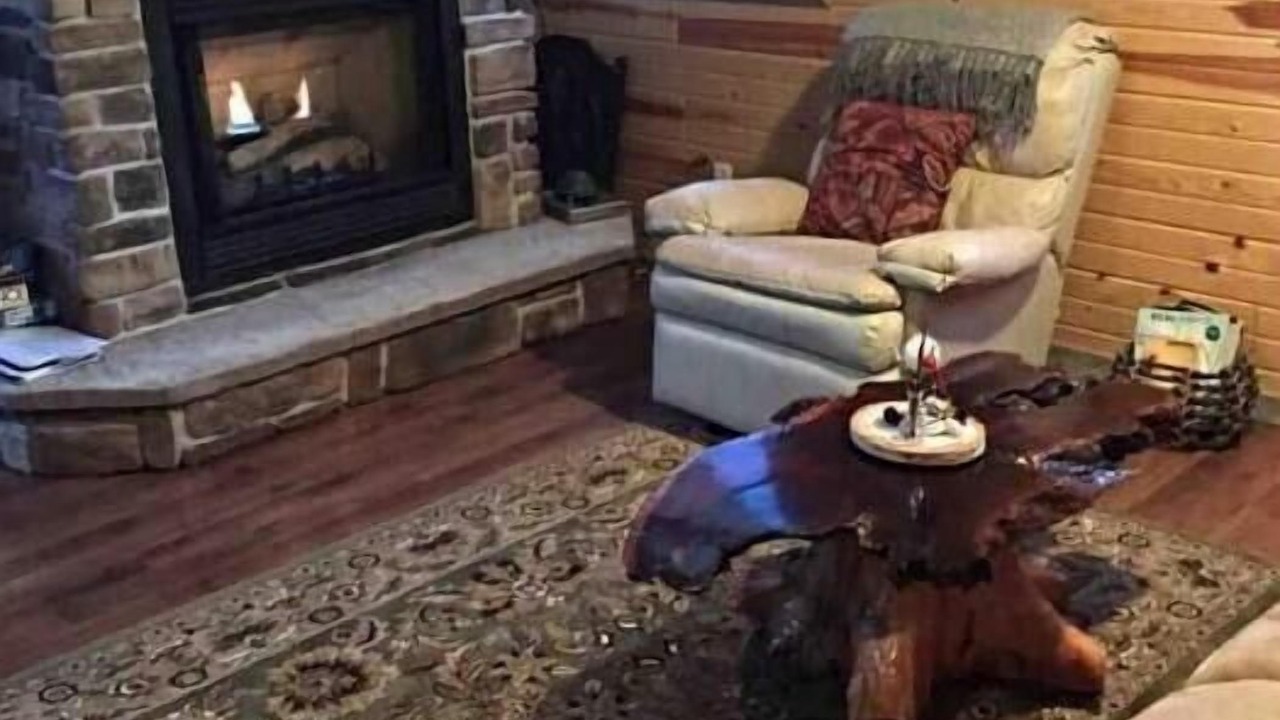Photo of Livingroom in Hixton