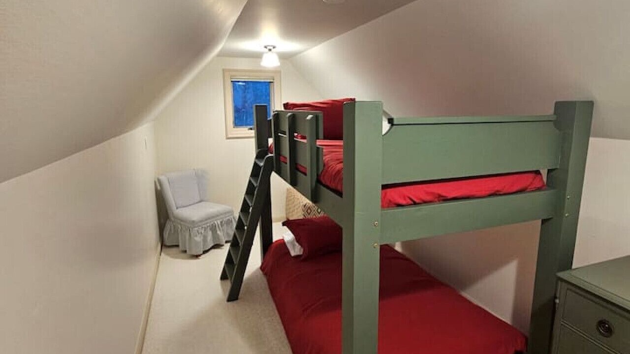 Photo of Bedroom in Hayward
