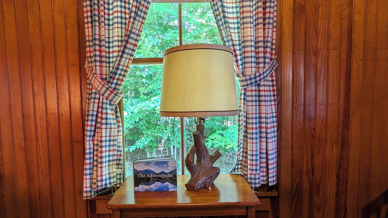 Photo of Bedroom in Eagle Bay