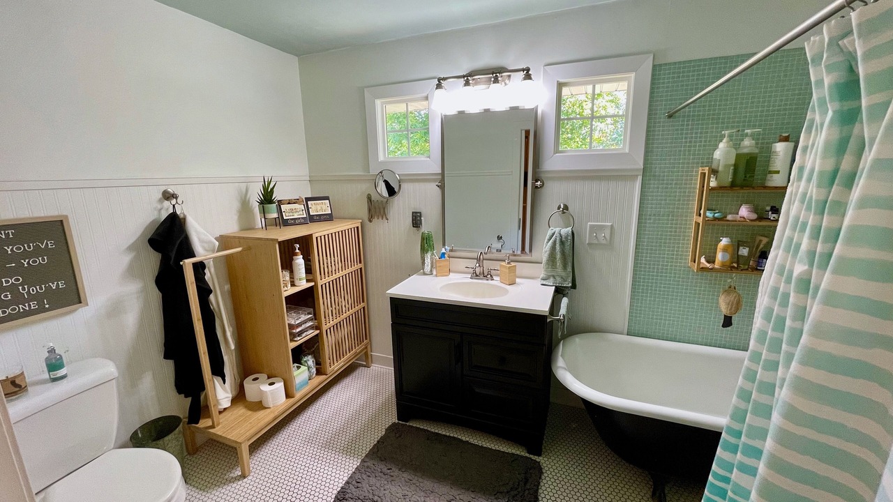Photo of Bathroom in Minnetonka