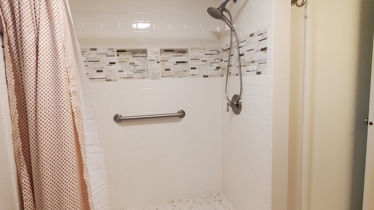 Photo of Bathroom in Elcho