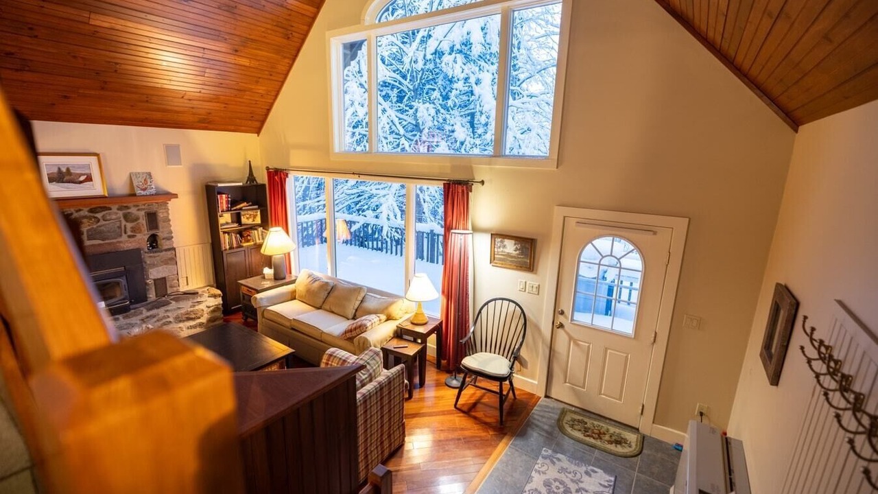 Photo of Livingroom in Montgomery Center