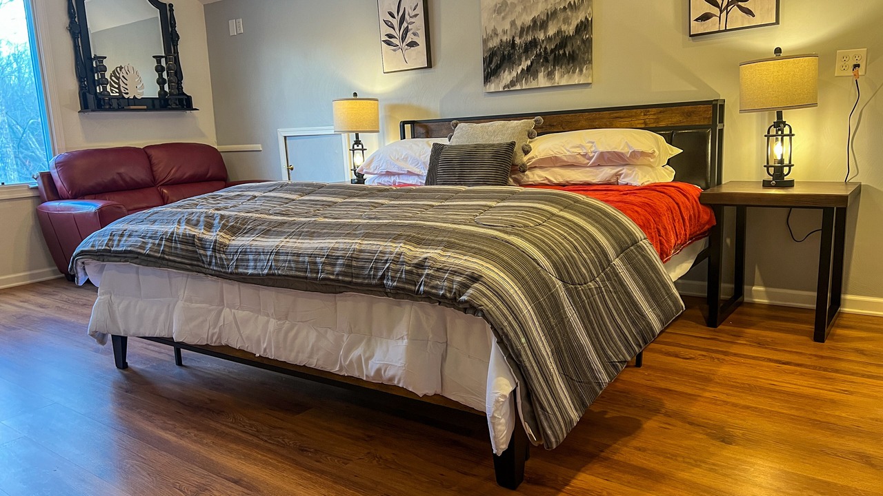 Photo of Bedroom in Westlake Corner