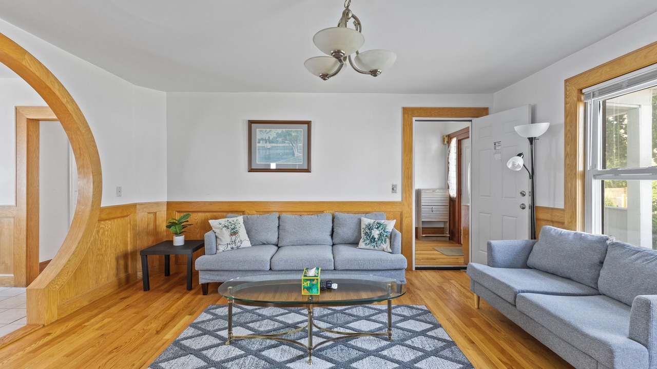 Photo of Livingroom in Malden